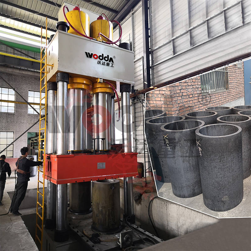 1500噸石墨坩堝成型液壓機(jī)-雙工位坩堝液壓機(jī)