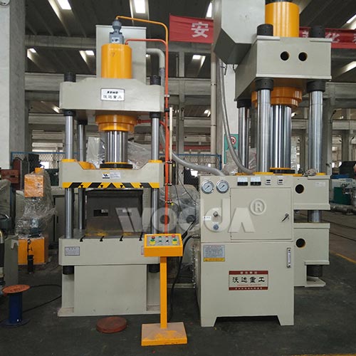 剎車(chē)片成型液壓機(jī)