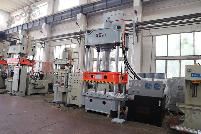 國(guó)標(biāo)315噸四柱液壓機(jī)重量參數(shù) 國(guó)標(biāo)315噸四柱液壓機(jī)重量參數(shù)