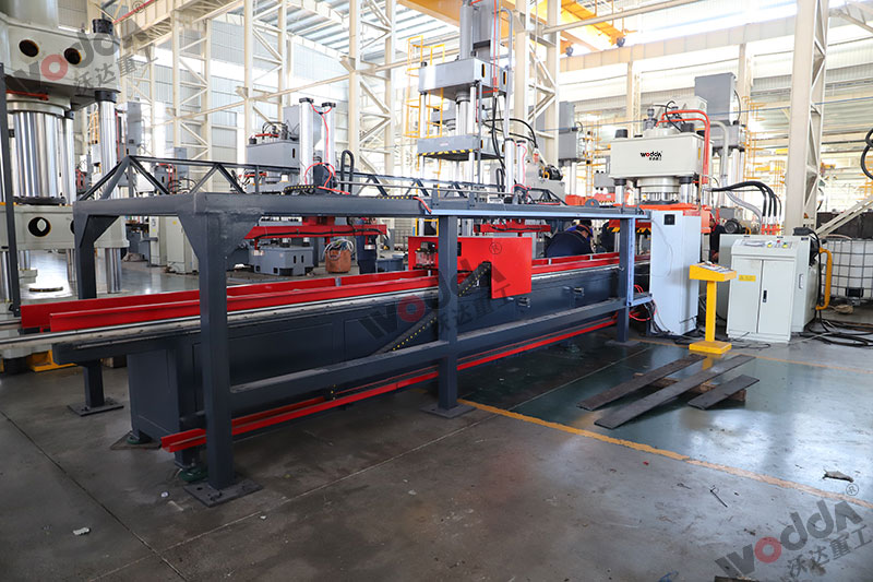 400噸錨桿托盤(pán)液壓機(jī) 400噸錨桿托盤(pán)液壓機(jī)