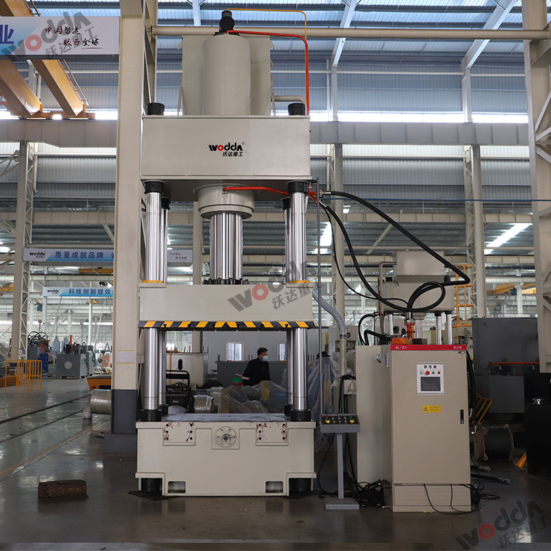 500噸三梁四柱液壓機 500噸三梁四柱液壓機