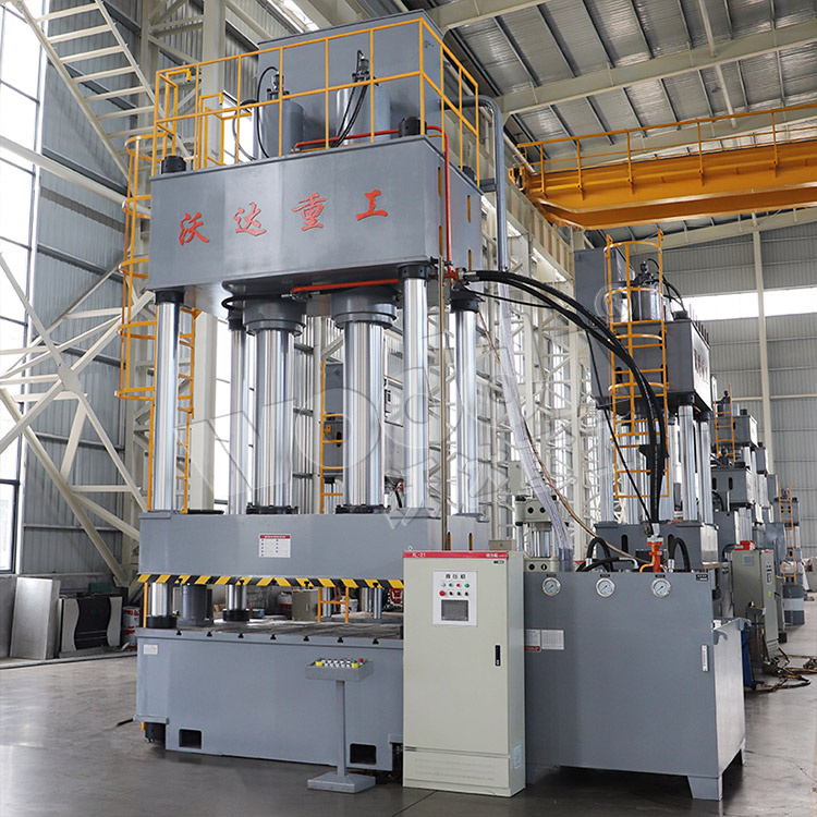 伺服630噸四柱液壓機(jī) 伺服630噸四柱液壓機(jī)