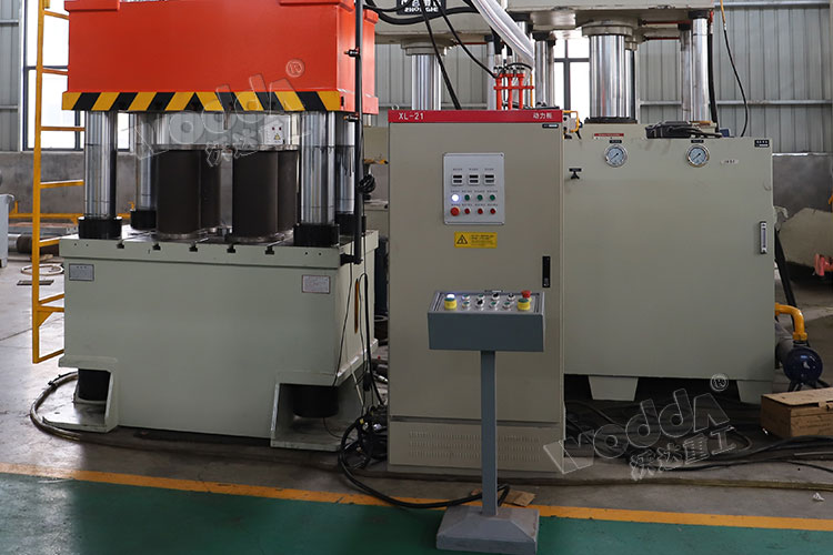 PLC移動(dòng)控制臺