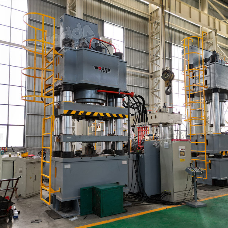 800噸全自動粉末成型液壓機(jī) 800噸全自動粉末成型液壓機(jī)