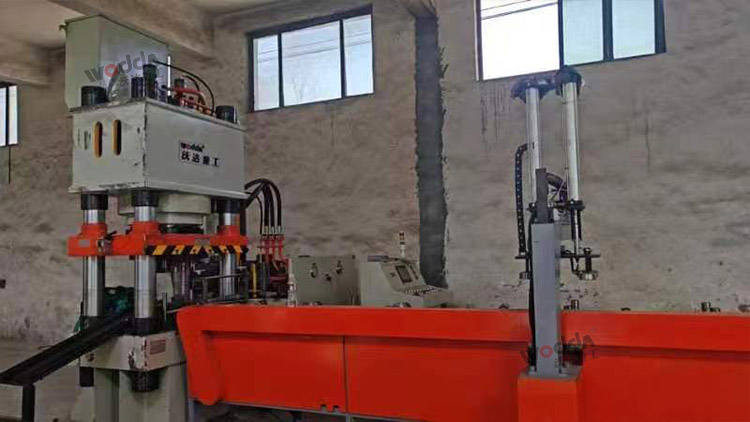 500噸錨桿托盤(pán)液壓機(jī)（生產(chǎn)線）安裝完成