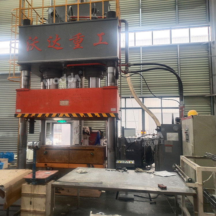 汽車導(dǎo)流罩成型液壓機 汽車導(dǎo)流罩成型液壓機