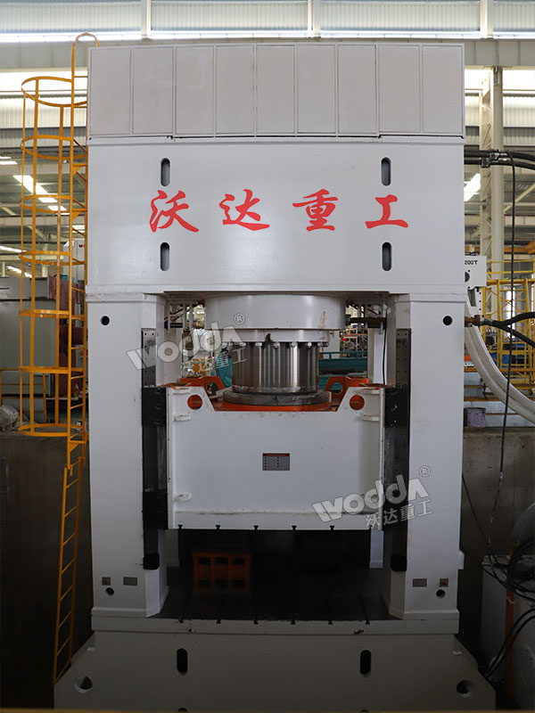 2500噸熱鍛液壓機