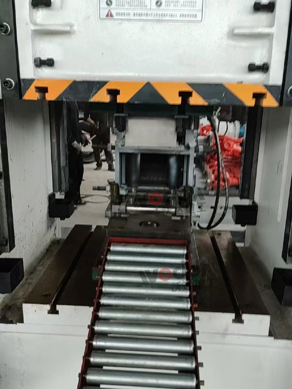 315噸框架式液壓機沖壓錨桿托盤 315噸框架式液壓機沖壓錨桿托盤