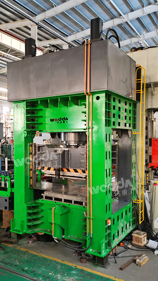 1000噸框架式液壓機 1000噸框架式液壓機