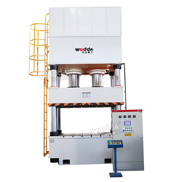 800噸三梁四柱油壓機(jī)