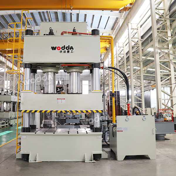 1000噸四柱油壓機(jī)