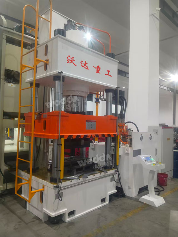 400噸四柱液壓機(jī) 400噸四柱液壓機(jī)