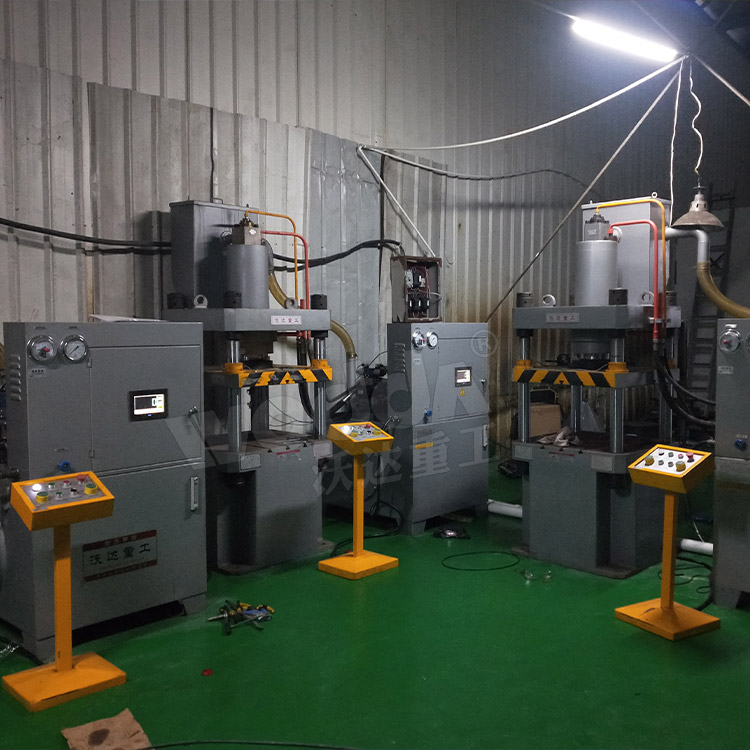 100噸四柱液壓機(jī)