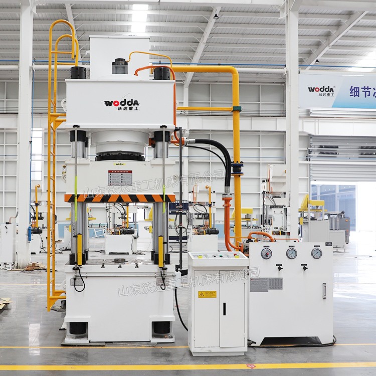 熱鍛礦用截齒液壓機(jī)