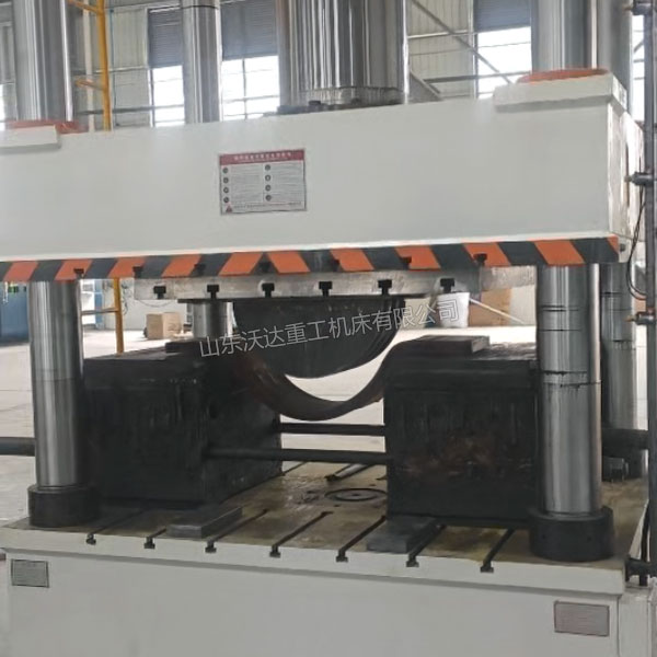 500噸管道抱箍沖壓液壓機